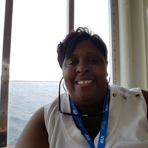 Meet your Posher, Sylvia